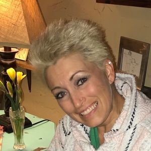 Meet your Posher, Barbie